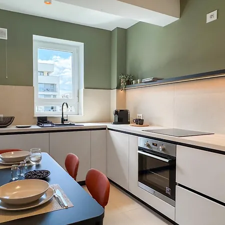 Apartment Cozy Cityscape Oasis, Stylish & Cozy Apt, Private Parking